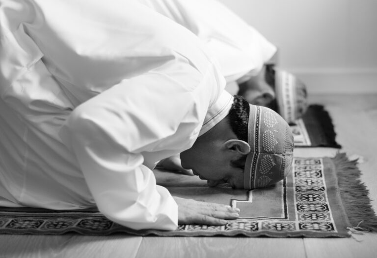 নামাজ না পড়ার পরিণাম কেমন হতে পারে?